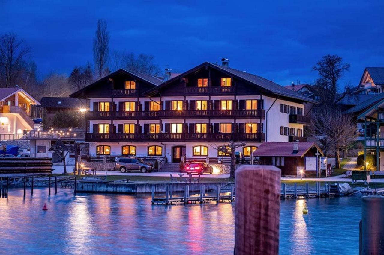 Gaestehaus Gruenaeugl Am See Гштадт-ам-Кимзее Экстерьер фото